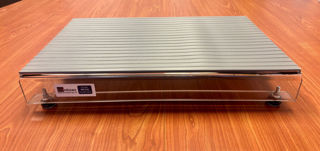 Image sur Repose pieds plat à niveleurs RP318T